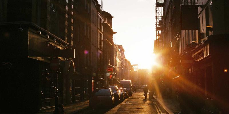中国自驾旅行攻略：刹车系统深度保养指南，守护每一程山路与风景