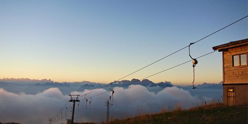 中国自驾爱好者的汽车改装避坑指南：合法范围与年审全解析