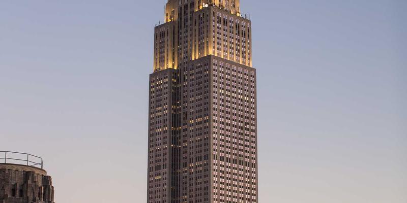 汽车保险怎么买最划算？2024年最新购买攻略，兼顾自驾路线与汽车保养