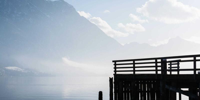 汽车服务77：自驾路线规划、旅行攻略与车辆维修全指南