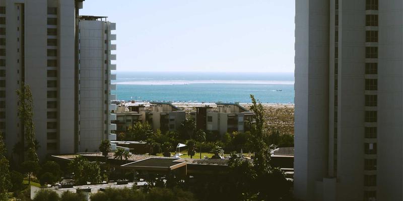 自驾游爱好者必读：AT、CVT、双离合变速箱油更换全攻略，守护你的每一程